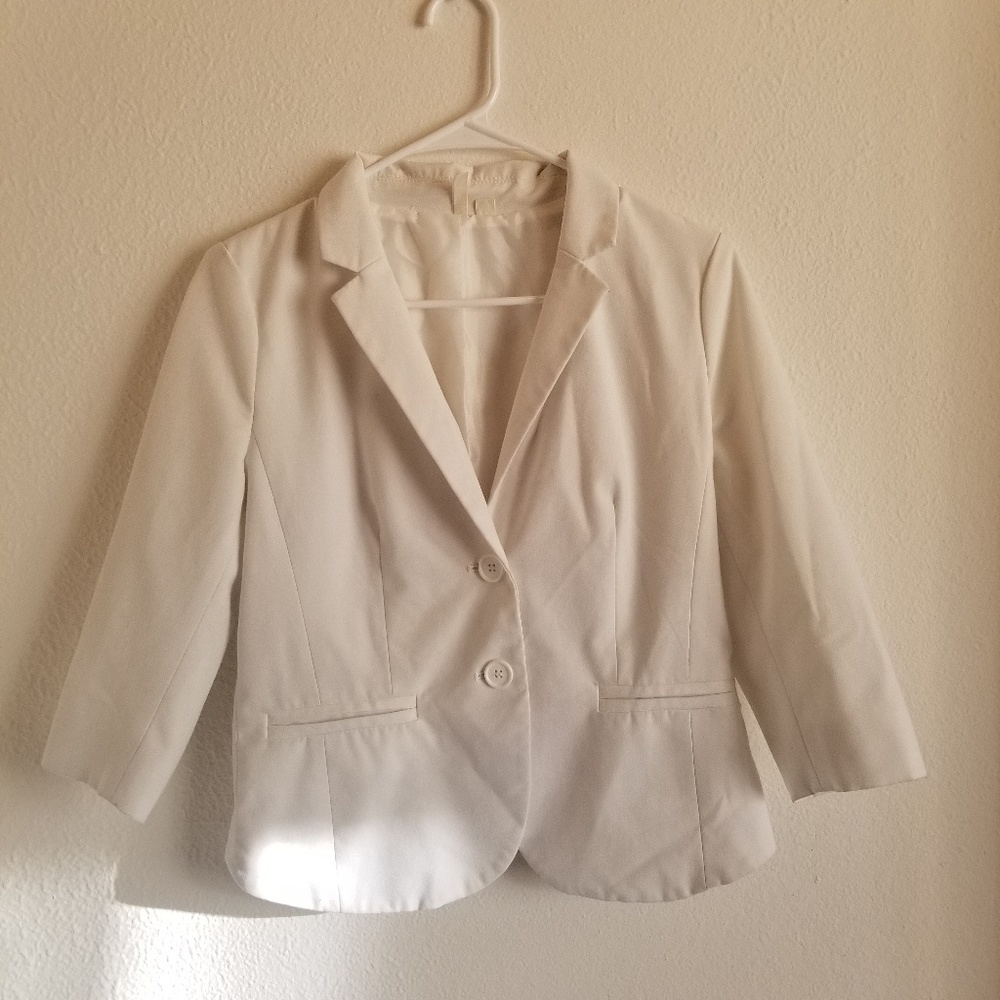 Frenchi White Blazer